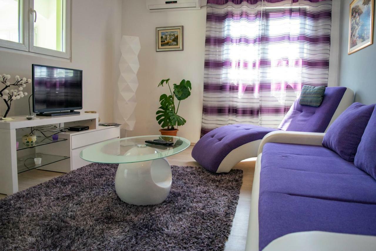 Apartments Solta Gornje Selo Ngoại thất bức ảnh